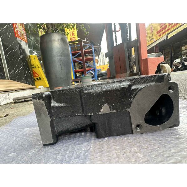 32A01-08010 Mitsubishi Engine Cylinder Head Model S4S-DI Material Casting