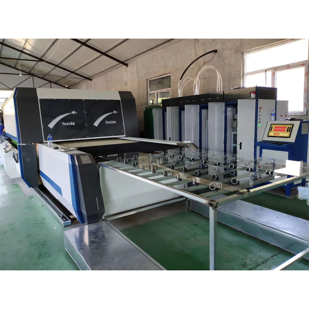 Big Size Fully Automatic PLC Control Tempered Glass Furnace Energy Saving