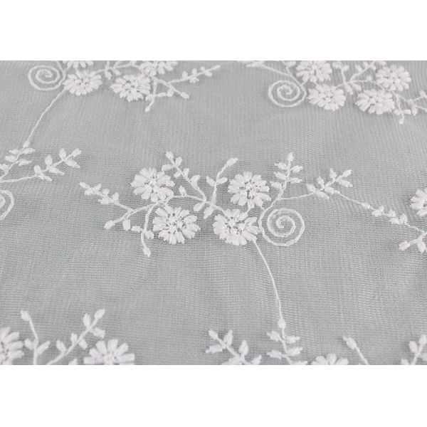 Ткань шнурка краев флористической вышивки Бридал Скаллопед для с белых мантий свадьбы