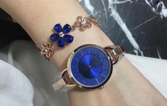 Blue dial quartz watch Wrist Watch with blue flower bracelet Ladies' fashion watch