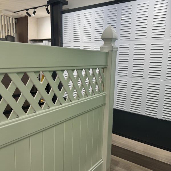 Low Maintenance White Privacy PVC Fence Pannels Sustainable Vinyl