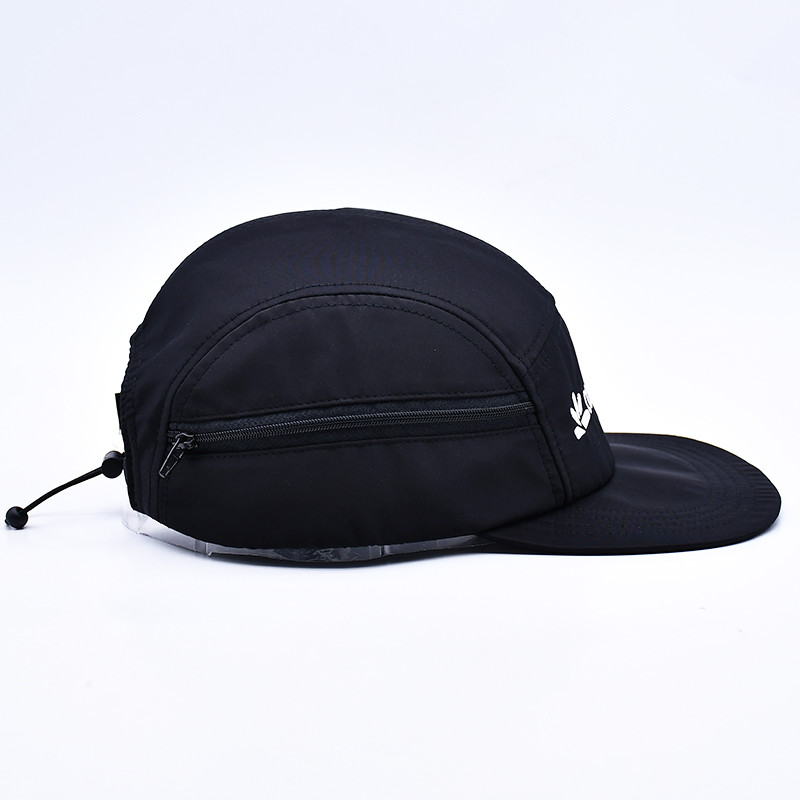 Высококачественный неструктурированный 5-панельный каскадный шляп Custom Black Printing Nylon Running Cap с декоративными карманами