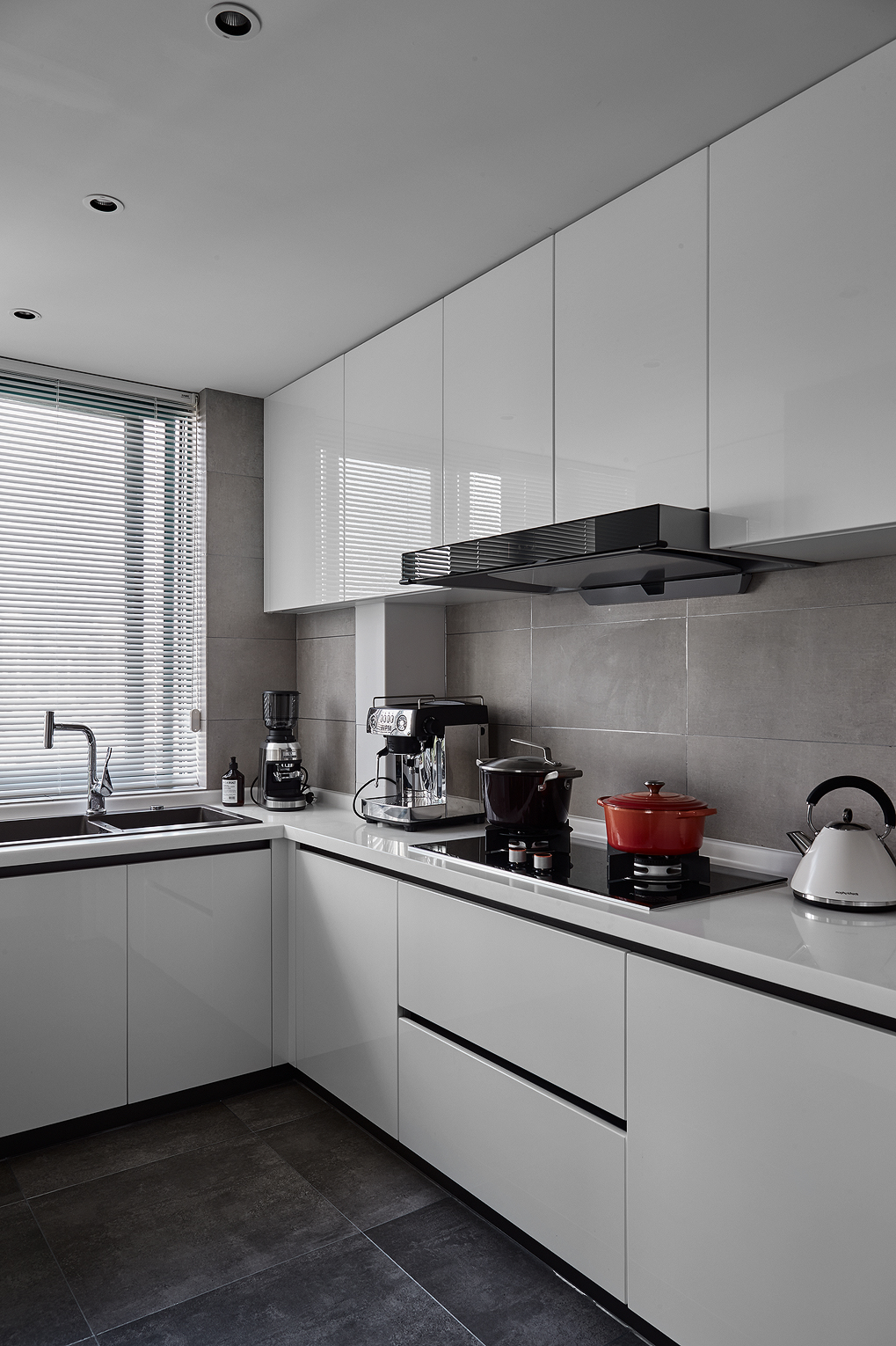 Custom Manufacturers Apartment Kitchen Cabinets Kitchenette Cupboard Hotel