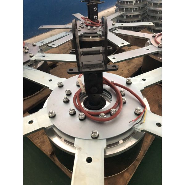 Алюминиевое лезвие Материал Промышленный потолочный вентилятор Большой HVLS потолочный вентилятор 7,3 м