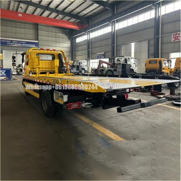 Upper Coat of 5-ton   Breakdown Truck      the Equipment Above  Roadside Assistance Trailer