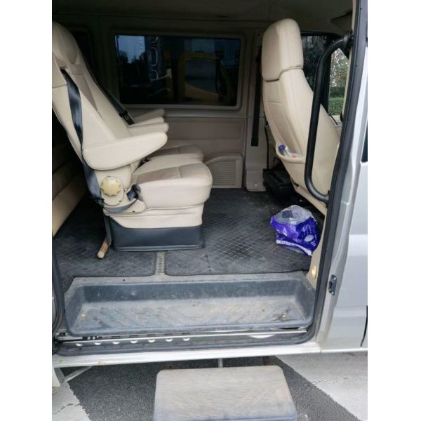 China Brand Commercial Passenger Van 7-Seater Lhd New Energy Vehicle Electric Used Mini Bus Diesel Engine