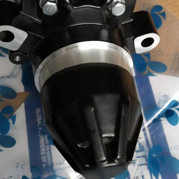 Photo of BAJAJ RE Fitting Motor for 3 Wheelers Motorcycle Spare Parts Starting Motor