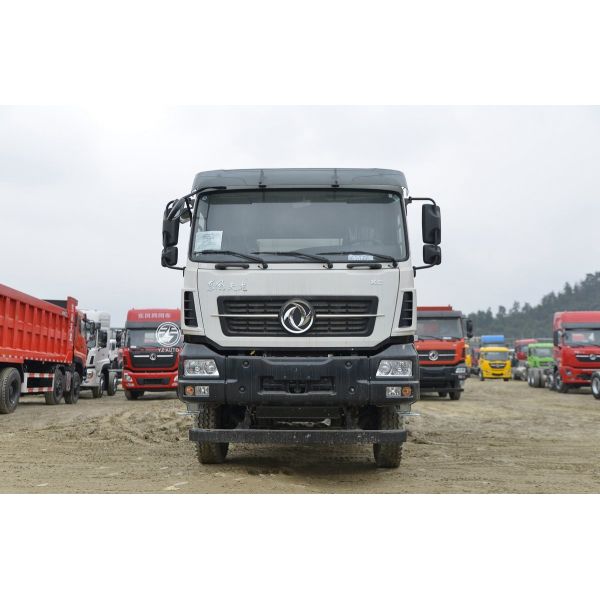 350 chevaux à la main gauche 10 roues Dongfeng 6X4 camion à bascule pour le dépôt de sable et de gravier