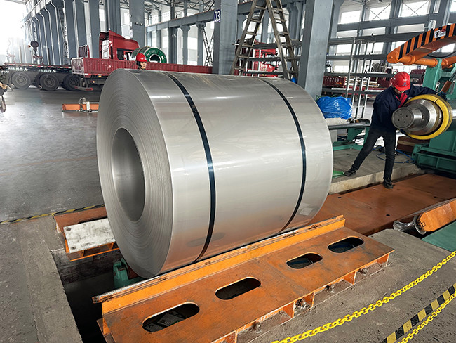 0.25mm до цвету 1.8mm PVDF декоративному покрыли алюминиевый лист катушки прокладок H12 H14