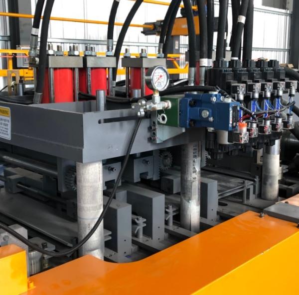 Roulement galvanisé de purline de Cee Purlins Zee formant la machine
