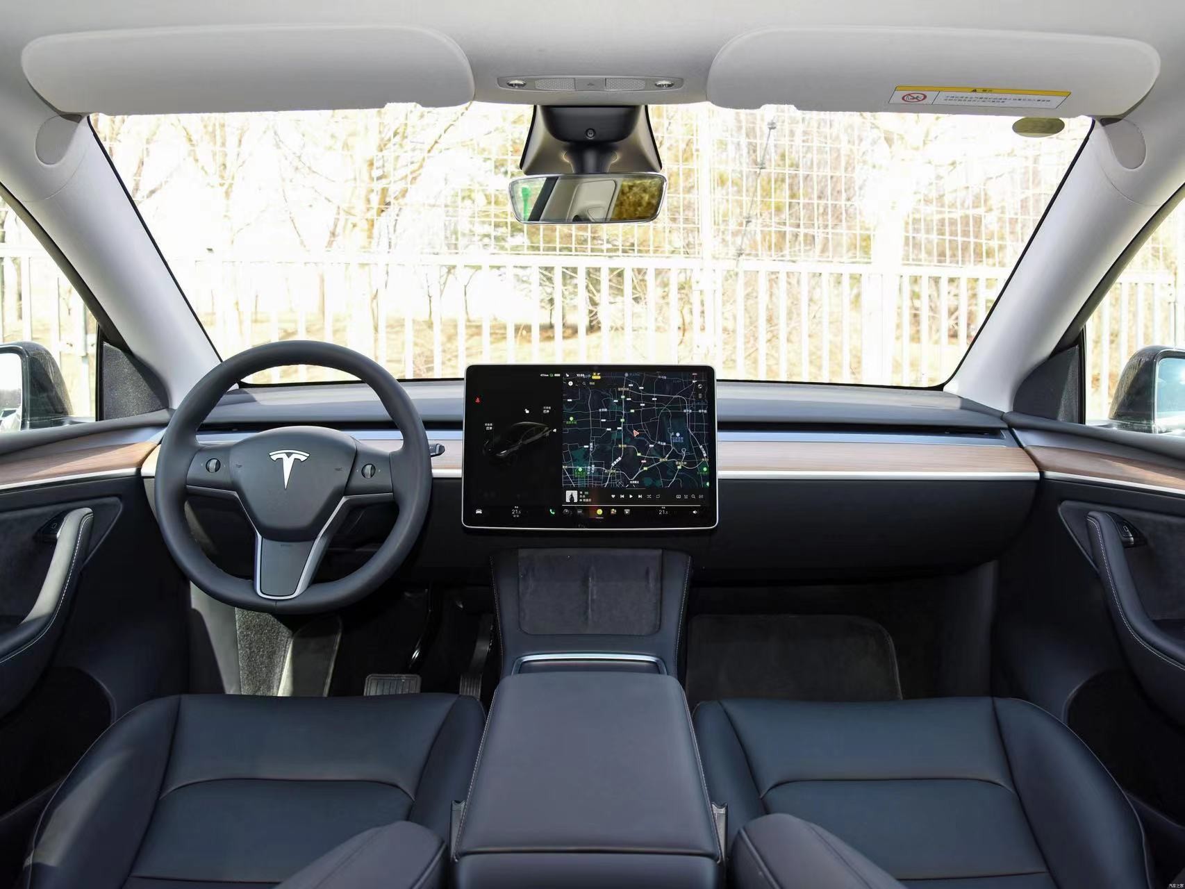 Автомобиль 2022 функции 4WD 615km EV SUV представления модели y Tesla высокий новый