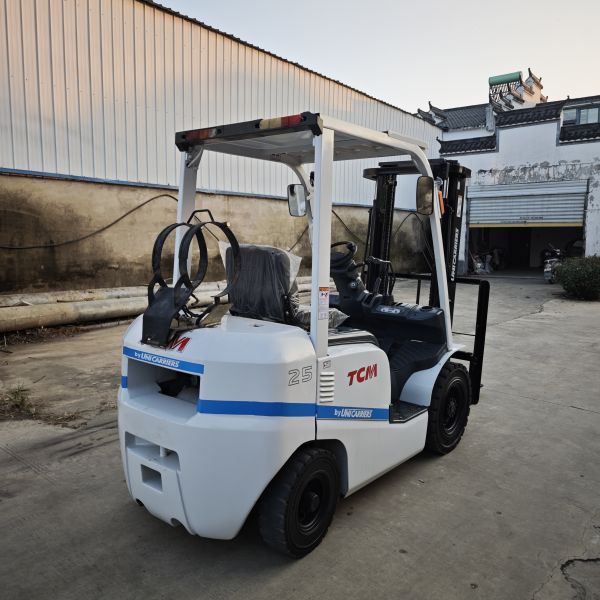 TCM 30 Forklift LPG Dual Use Of Oil And Gas TCM Forklift Second Hand