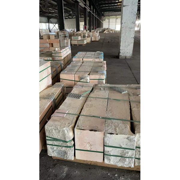 Teor padrão de SiO2 tijolo AZS de segunda mão para refratário fundido em fornos de vidro