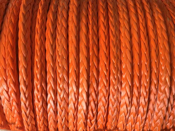 Ship Tugging 14mm UHMWPE Fiber Rope High Modulus Low Friction Coefficient