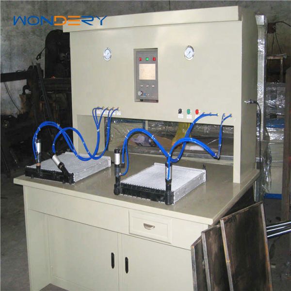 Electronic Power Radiator Leak Testing Machine with 1 Year Warranty for Auto Radiator Leak Testing up to 800*800mm
