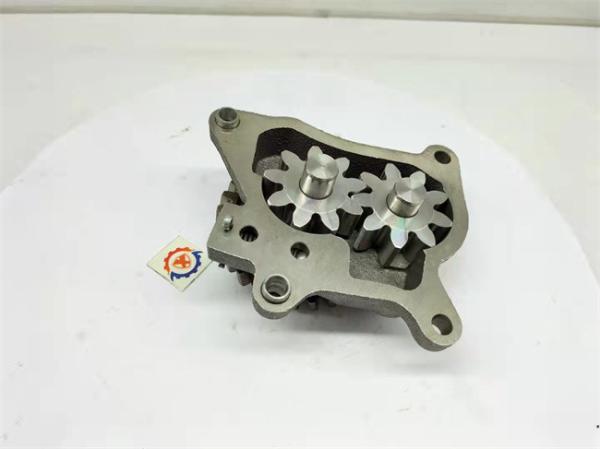 8-98017585-1 Excavator Engine Parts 4HK1 Diesel Oil Pump