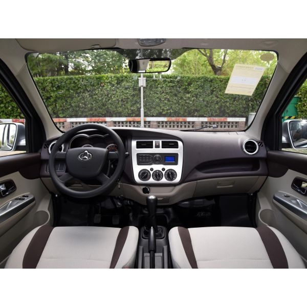 Véhicule mini-cargo Changan de 1 à 2 tonnes avec cabine à rangée unique Bon prix à vendre