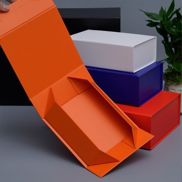Custom Foldable Rigid Gift Boxes Collapsible Shirt  Apparel Packaging With Foil Stamping UV & CMYK Printing