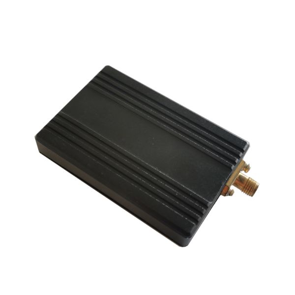 Lightweight UAV / FPV COFDM Video Transmitter 1080P AHD Wireless AV Sender with 12V DC and H.265/H.264 Video Encoding