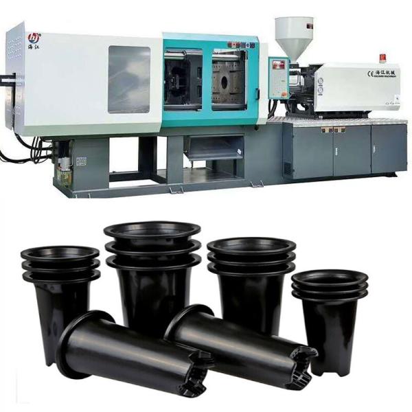Machine de moulage de tuyaux en PVC de 200 à 300 T 6,5 kW Puissance de chauffage 15 kW Moteur de pompe 16Mpa Pression de pompe