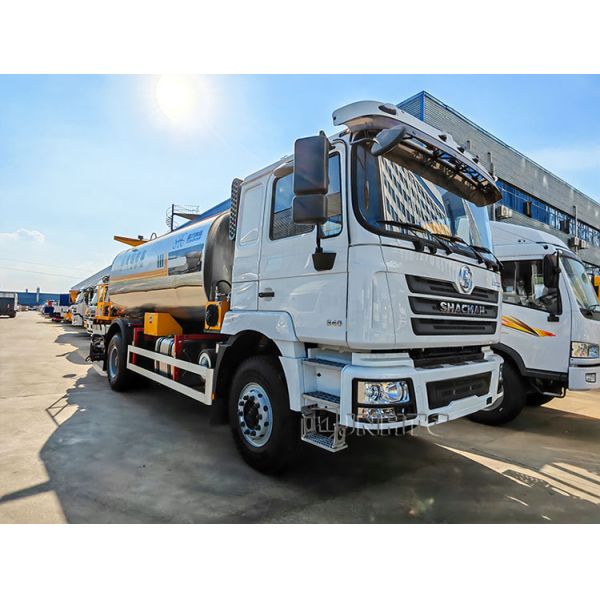 Shacman F3000 Распространитель Ширина Малый битумный распылитель Грузовик Водяной танкер Грузовик Интеллектуальный асфальтовый дистрибьютор Продажа