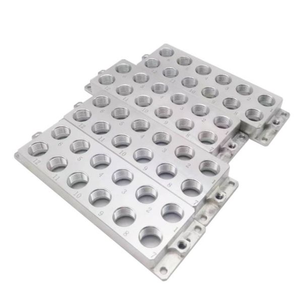 Компоненты, сделанные из нержавеющей стали