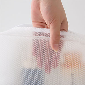 Small Clear PVC Waterproof Bag with Zipper Closure, Mini Portable Transparent Plastic Organizer Pouch for Cosmetic, Make