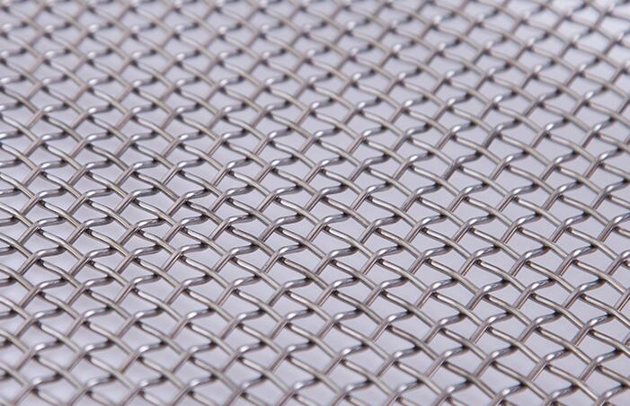 using different materials in Crimped Wire Mesh Разблокировать мощность и гибкость скремпной проволочной сетки