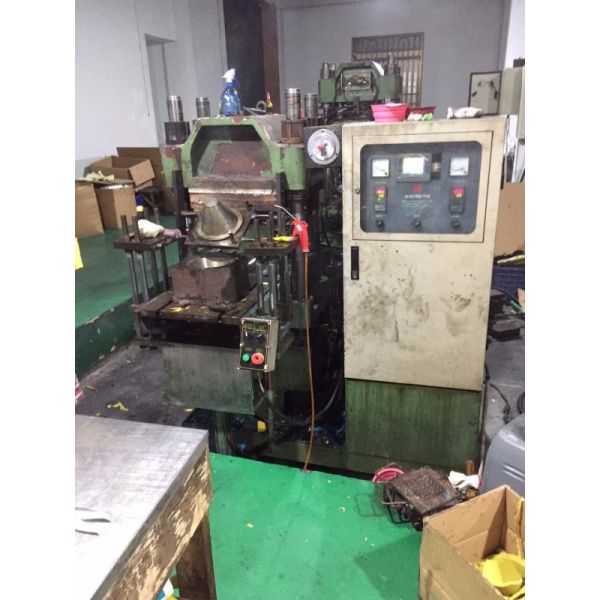 Durable Hard Rubber Dog Ball / Tough Dog Ball Dental Teething Healthy