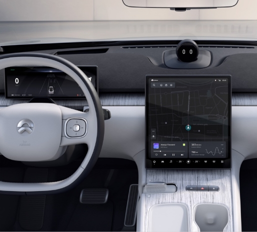 NIO ET7 Deep Space Black 4-Door 5-Seater Electric Sedan with Embracing Cockpit Concept