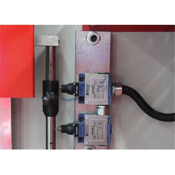 Wrought Iron Hydraulic Shop Press Brake 63T Overload Protection High Accuracy