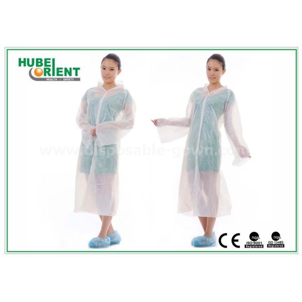 Водонепроницаемые защитные одноразовые медицинские халаты / PE больничные халаты для женщин