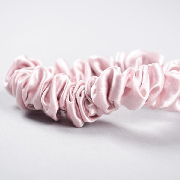 Silk Scrunchies For Hair 100% Mulberry Silk Ties For Curly Hair Scrunchies Prevent Breakage