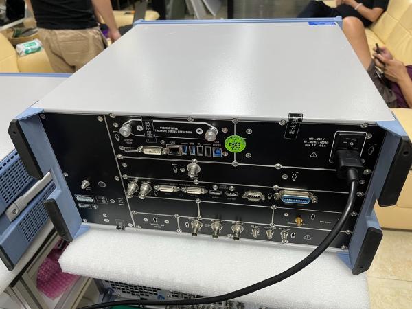 Rohde & Schwarz FSW43 Ultra Wideband Signal Spectrum Analyzer 43.5 GHz