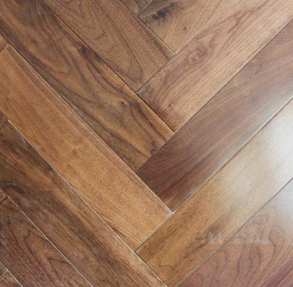 Pisos de madera de la espina de pez americana de la nuez, suelo americano de la raspa de arenque de la nuez