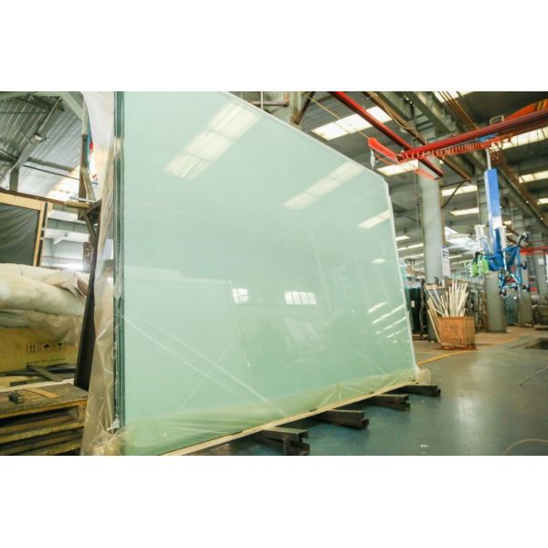 66.2 Laminated Security Toughened Sandwich Glass Panel for Your Requirements