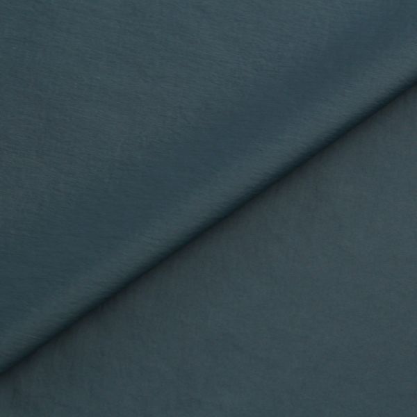 Le produit est fabriqué à partir d'un mélange d'acides aminés et d'acides gras.