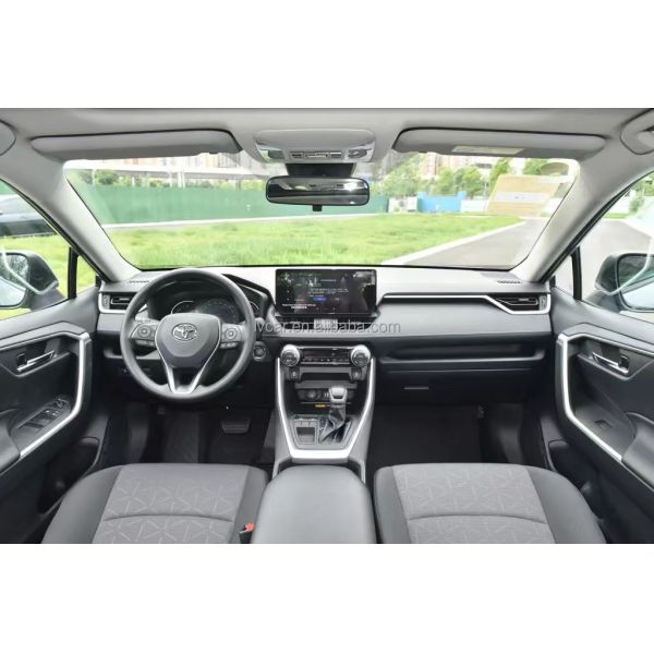 Control de velocidad ACC y posición de dirección del volante de la mano izquierda en el Toyota RAV4 2023