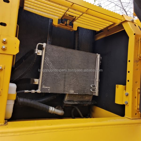 Used Komatsu Excavator PC210 Hydraulic Crawler Excavator Operating Weight 21tons