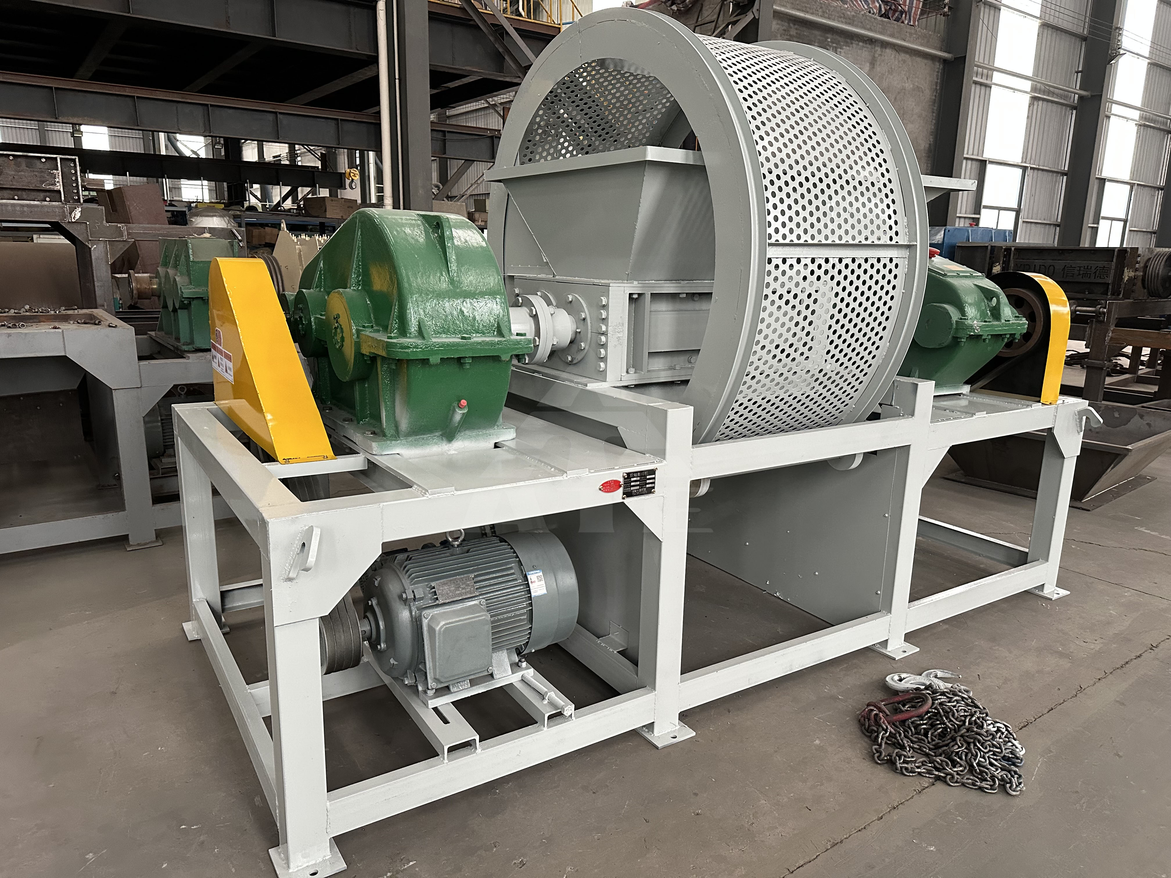 5000 kg Weight Double Shaft Shredder for Tire Recycling Plant Customized Production