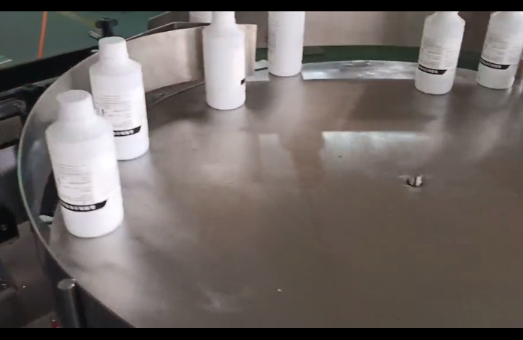 4000BPH Fully Automatic Bottle Packaging Line For Hand Sanitizer Water