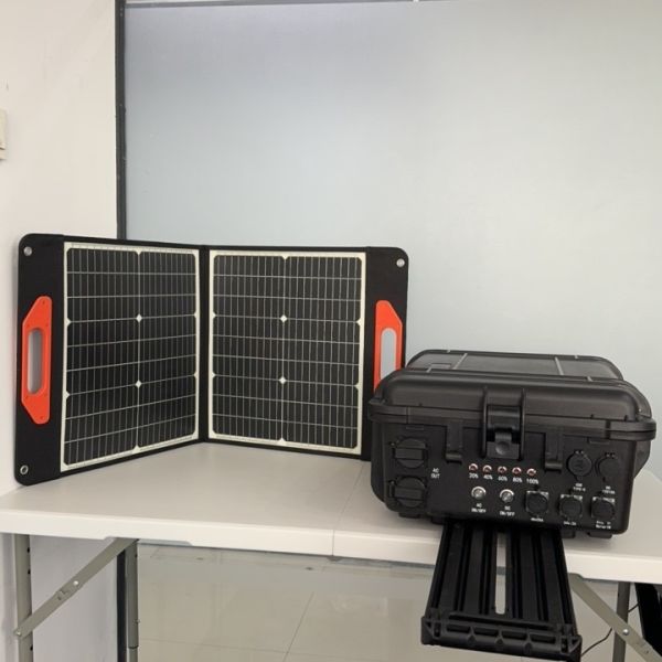 3000wh Black Portable Rechargeable Solar Wind Power Station 3kw Lithium Iron Battery