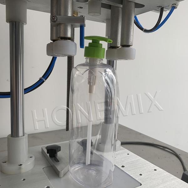 80W Semi Automatic Spray Bottle Capping Machine 220V / 50Hz Voltage