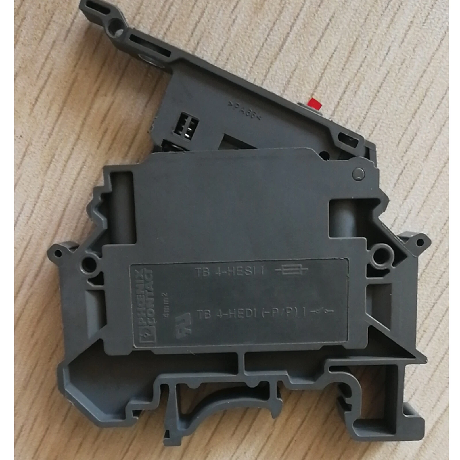 Phoenix Contact Fuse Terminal Block with LED Display 6.3 A Nominal Current and 4 mm2 Rated Cross Section