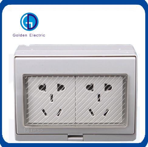 Diferentes tamanhos e especificações IP55 Multi Waterproof Switch Socket com Furtos Porosos