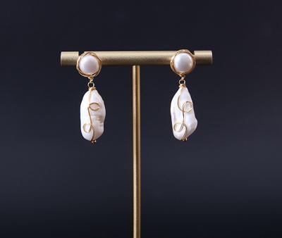 Natural Baroque Pearl Earring French Simple Pearl Stud Earrings Women Luxury Temperament Baroque Earring Wedding Gift