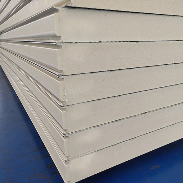 Metal Panel Insulated Sandwich Roofing Panels With PU Polyurethane Core