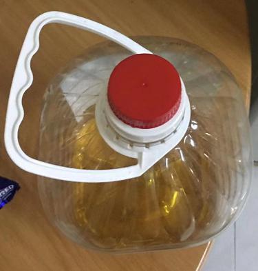 Серебряный серый 5L масло бутылки наполнитель 0,5Mpa пластиковых бутылок смазки заполняющая машина