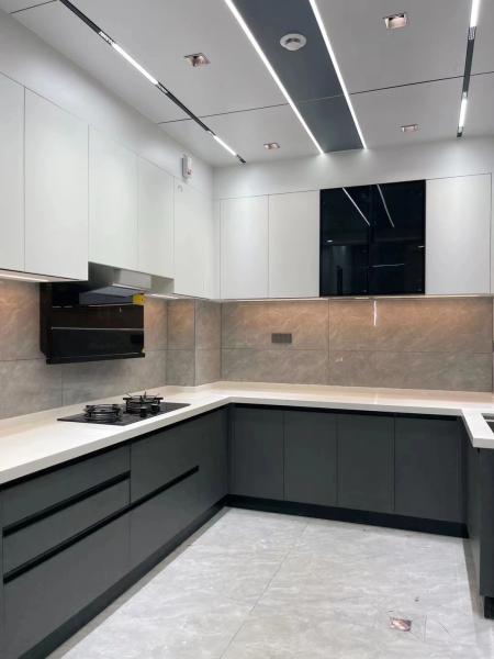 Chinese MDF Modern Flat Panel Melamine Wooden Kitchen Cabinet Furniture