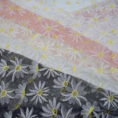 La voile suisse matérielle molle de coton de broderie lacent le tissu pour l'habillement